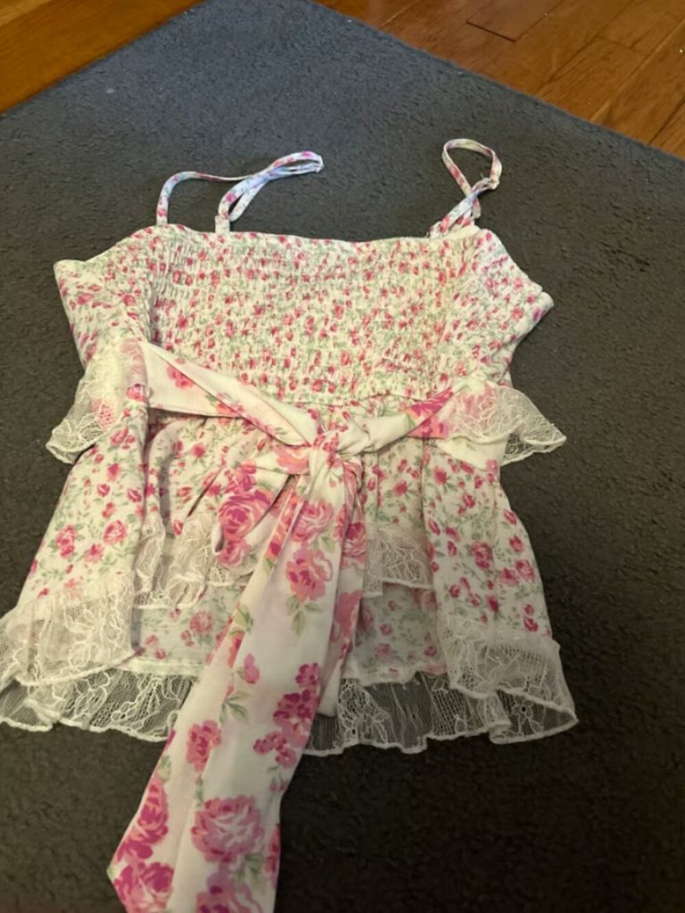 Crop Top Size Small